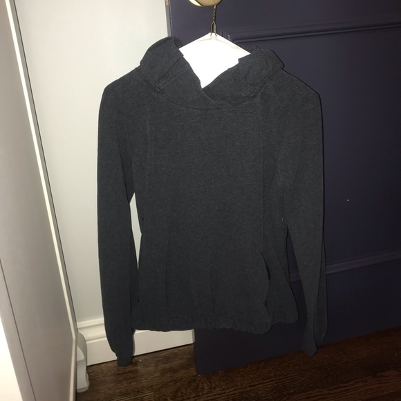 lululemon sweatshirt - Picture 1 of 6